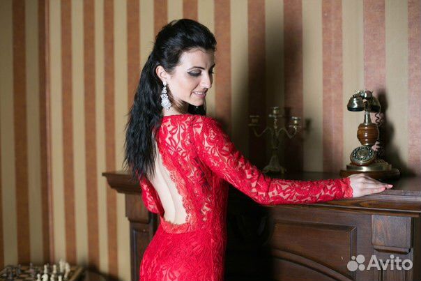 Платье вечернее