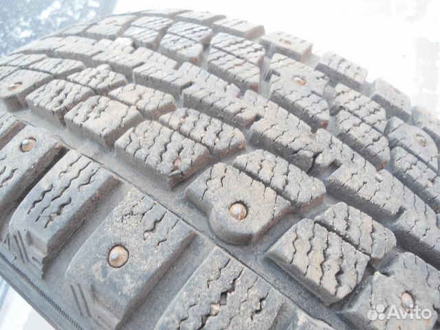 Зимний японский комплект на шипах Dunlop R15
