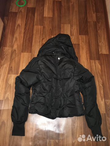 Куртка пуховик Hugo Boss Escada р.44 оригинал Куртка пуховик Hugo Boss Escada р.44 оригинал