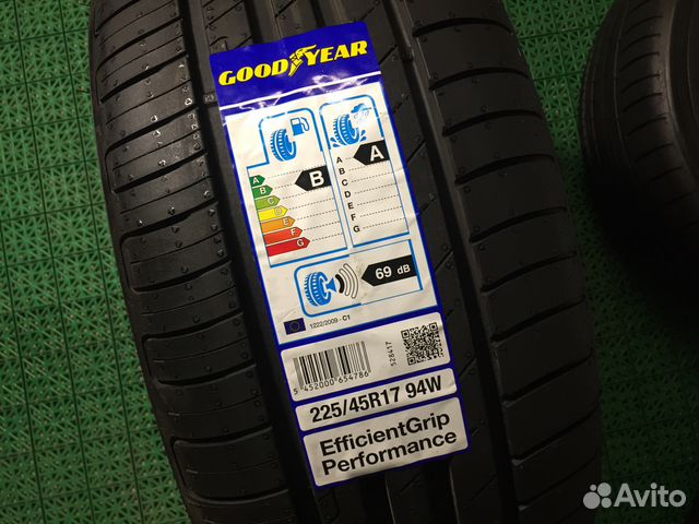 225 45 17 Goodyear Efficengrip Новые летние шины