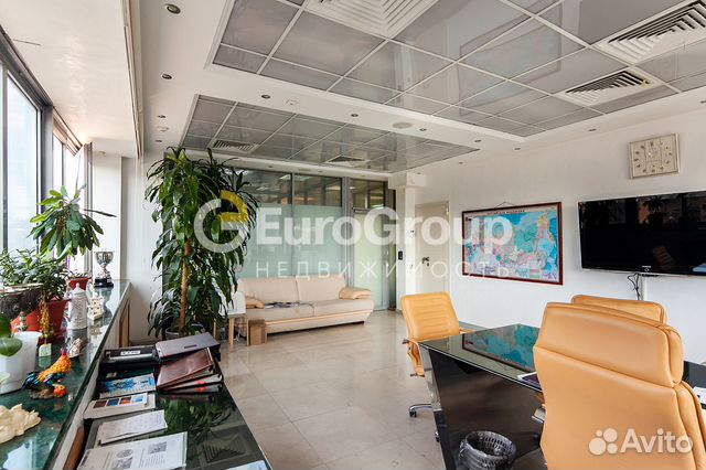 Свободного назначения 658 м²