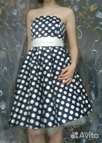 Платье в стиле ретро