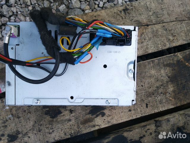 CD radio player от Saab9-5 12768736