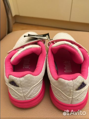 Adidas новые р.28