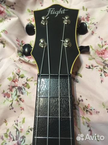 Укулеле чёрная с чехлом Укулеле чёрная с чехлом