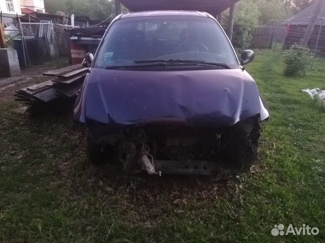 Запчасти б/у на Chrysler Voyager III 2.4 i (EDZ)