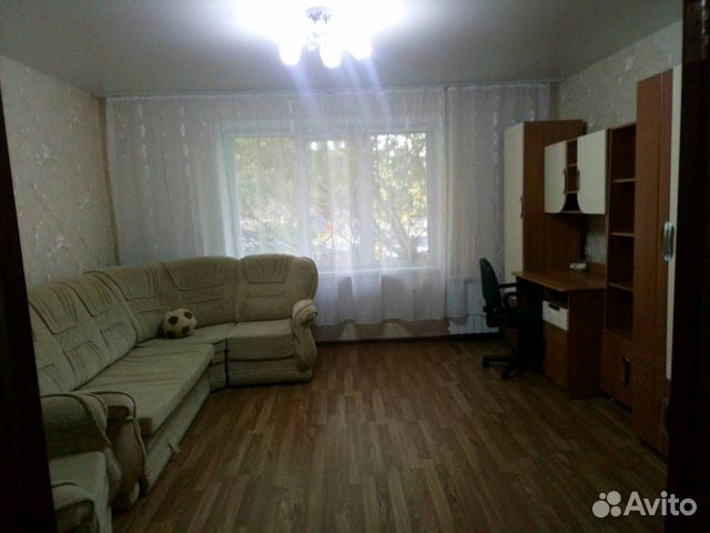 2-к квартира, 52 м², 1/10 эт.