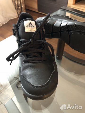 Кроссовки Adidas Кроссовки Adidas