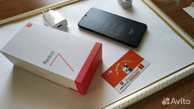 Сяоми глобал купить. Redmi 6 с коробкой Глобал. Глобал версия. Фото упаковки планшета Xiaomi Глобал. Глобал версия телефона что это.