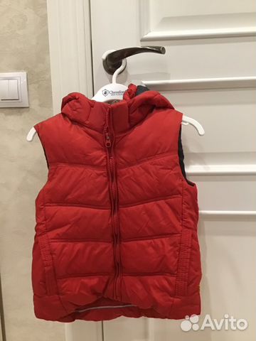 Zara kids жилет детский красный Zara kids жилет детский красный