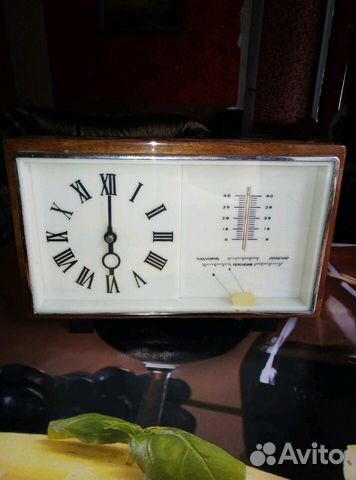Старинные Часы времен СССР Старинные Часы времен СССР