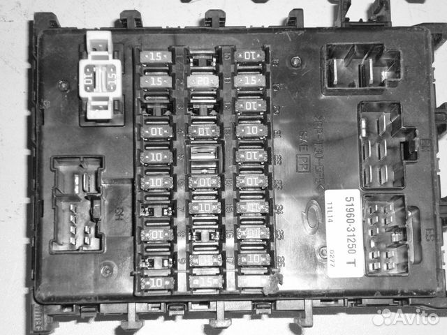 Блок предохранителей альмера н16