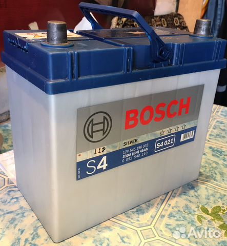 Аккумулятор Bosch S4, 45Ah, 330A