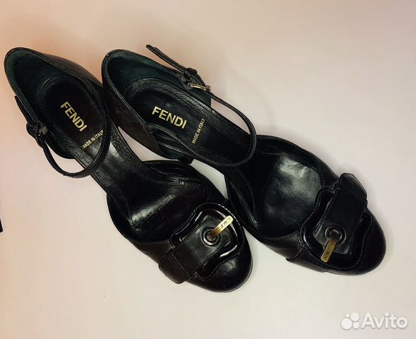 Босоножки Fendi оригинал Босоножки Fendi оригинал