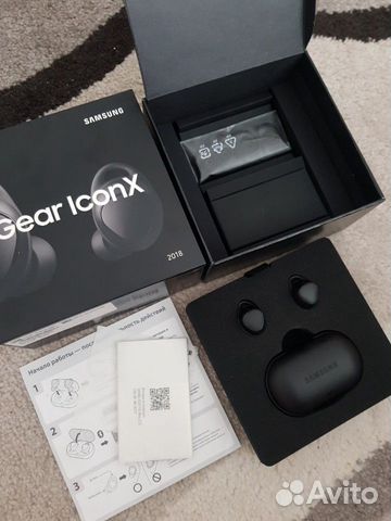 Продам SAMSUNG Gear iconX