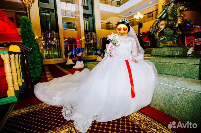 Свадебное платье Свадебное платье