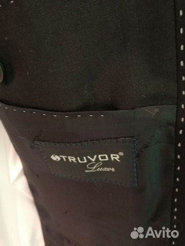 Продам костюм Truvor