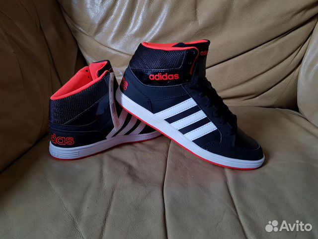 Кроссовки Adidas новые завышенные 36 и 37 р Кроссовки Adidas новые завышенные 36 и 37 р