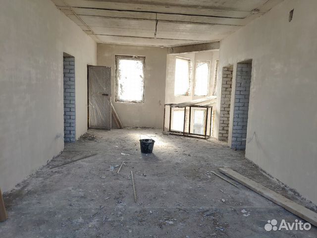 Коттедж 285 м² на участке 6 сот.