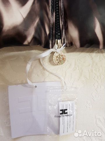 Куртка фирмы Elisabetta Franchi (новая) Куртка фирмы Elisabetta Franchi (новая)