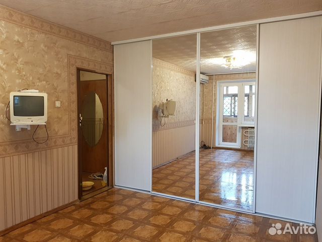2-к квартира, 54 м², 1/10 эт. 2-к квартира, 54 м², 1/10 эт.