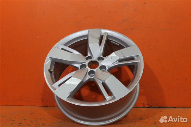 Диск Audi Q5 80A Диск Audi Q5 80A