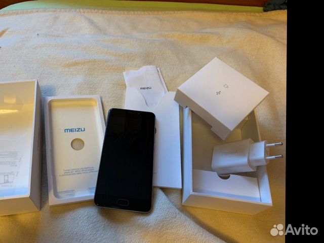 Смартфон Meizu M5 Note 32GB Смартфон Meizu M5 Note 32GB