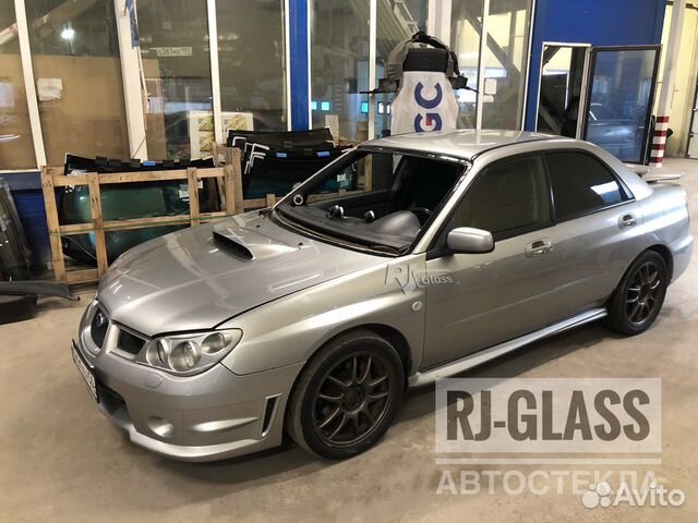 Лобовое стекло Субару Импреза (2000-07)