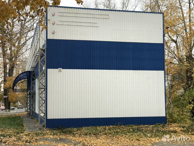 Торговое-сервисное здание, 260 м² Торговое-сервисное здание, 260 м²