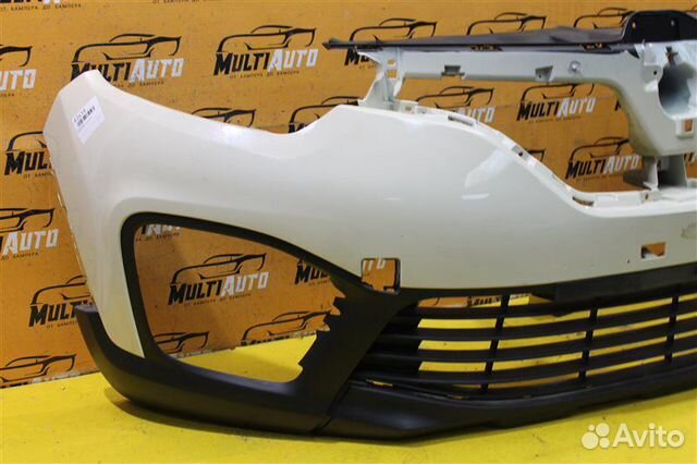 Бампер передний Renault Kaptur 1 2016-2020