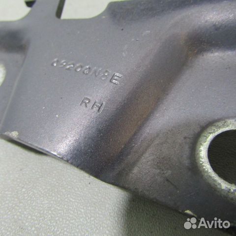 Петля капота правая jaguar XF 2007-2011 jaguar XF Петля капота правая jaguar XF 2007-2011 jaguar XF