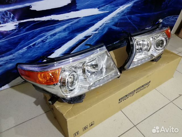 Toyota Land Cruiser 200 фара 12-15 г Toyota Land Cruiser 200 фара 12-15 г