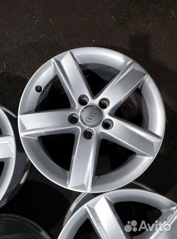 Диски бу оригинал R16 CH на Audi Skoda