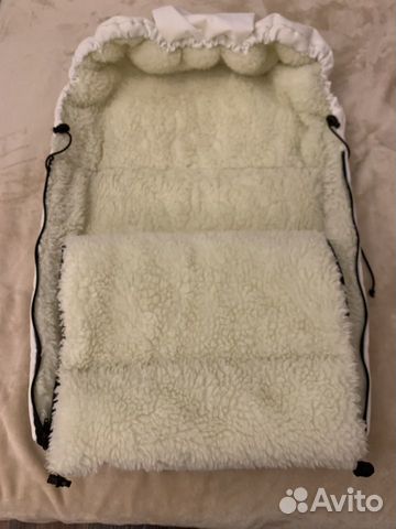 Зимний меховой конверт из овчины(новый)