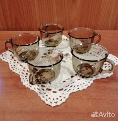 Кофейные чашки из французского тёмного стекла Кофейные чашки из французского тёмного стекла