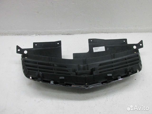 Решетка радиатора Nissan Almera Classic