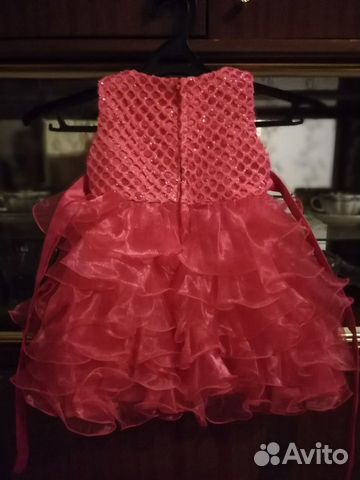 Нарядное платье