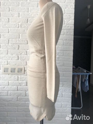 Платье из тонкой шерсти