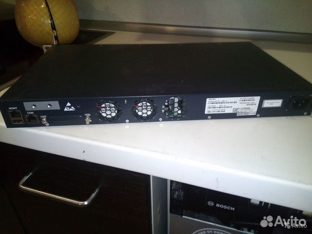 Коммутатор Juniper ex2200-48p-4g