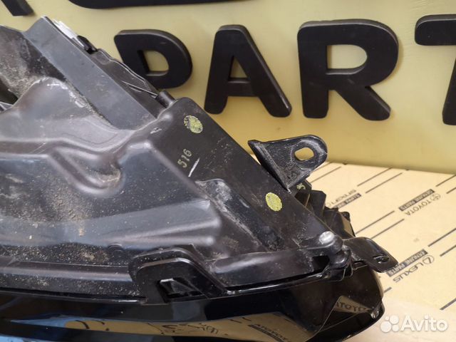 Фара Lexus NX full led оригинал с пробегом Фара Lexus NX full led оригинал с пробегом