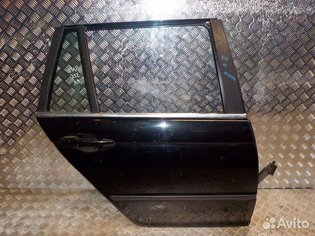 Дверь задняя правая BMW 3 E46 Дверь задняя правая BMW 3 E46