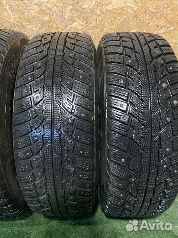 П Комплект зимних шин Kumho на литых дисках