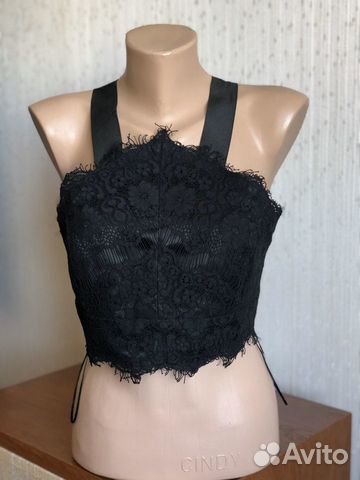 Чёрный кружевной кроп топ Topshop