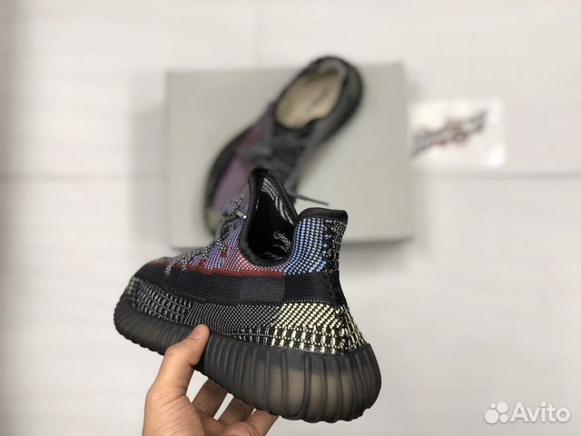 Новые Кроссовки Adidas Yeezy Boost 350 v2 Yecheil Новые Кроссовки Adidas Yeezy Boost 350 v2 Yecheil