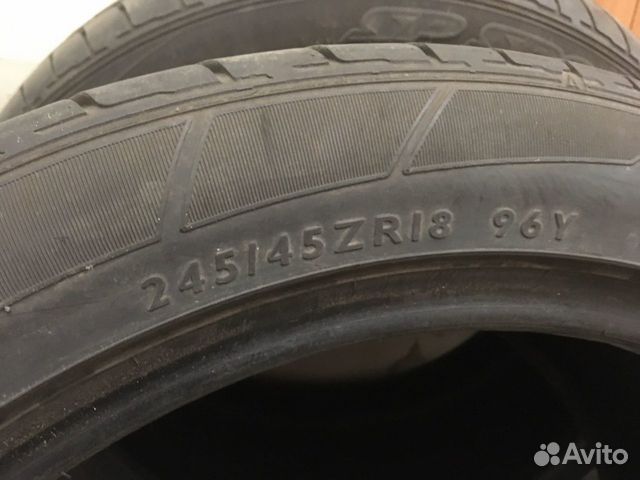 Комплект летних шин 245/45 R18