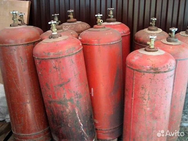 Пропановые баллоны с газом
