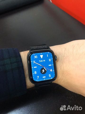 44 apple watch series 4
