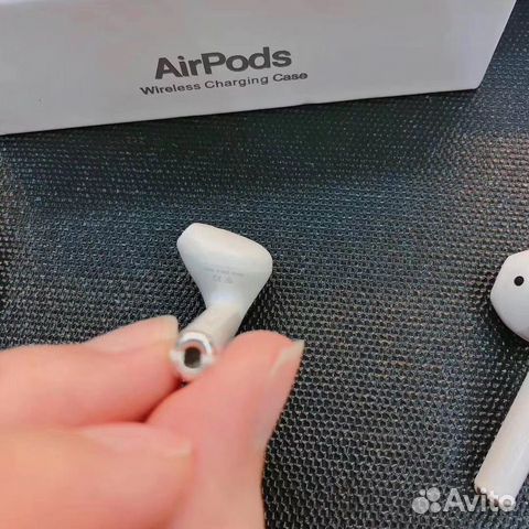 AirPods 2