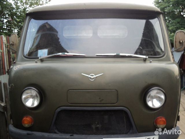 Лобовое стекло буханка Лобовое стекло буханка