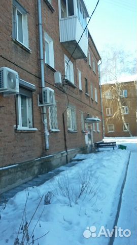 1-к квартира, 32 м², 3/3 эт.